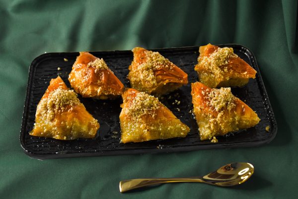 Баклава шобиет с грецким орехом