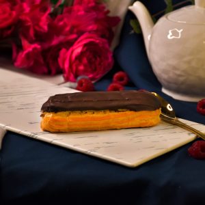 ЭКЛЕРЫ С ЧЕРНЫМ ШОКОЛАДОМ